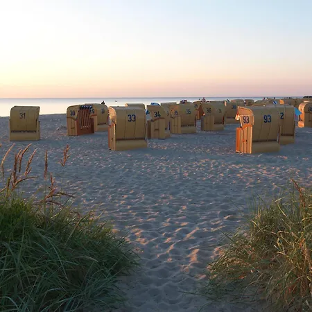 Haus Suedwester Ringelrobbe アパート インゼル・ペール